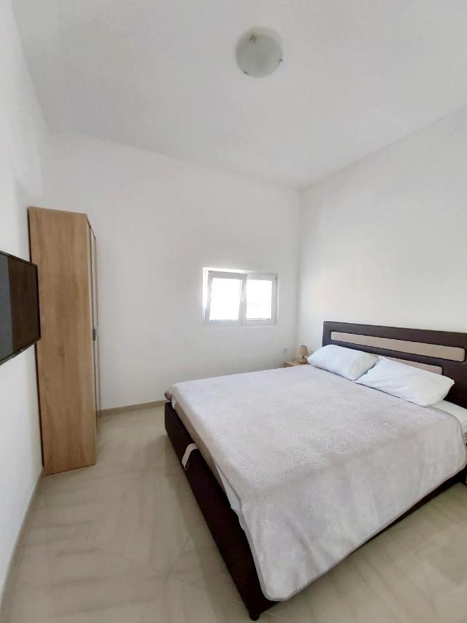 Viktor Apartment Herceg Novi Exterior photo